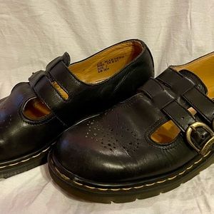 Vintage Doc Martens Mary Jane. Double T strap size 9 US 7 UK Made in England